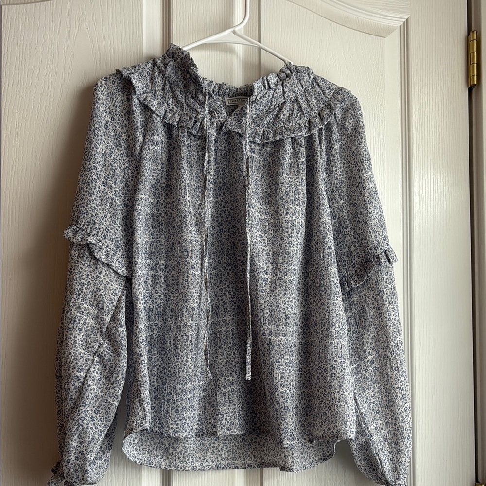 Chic Floral Blouse - Black